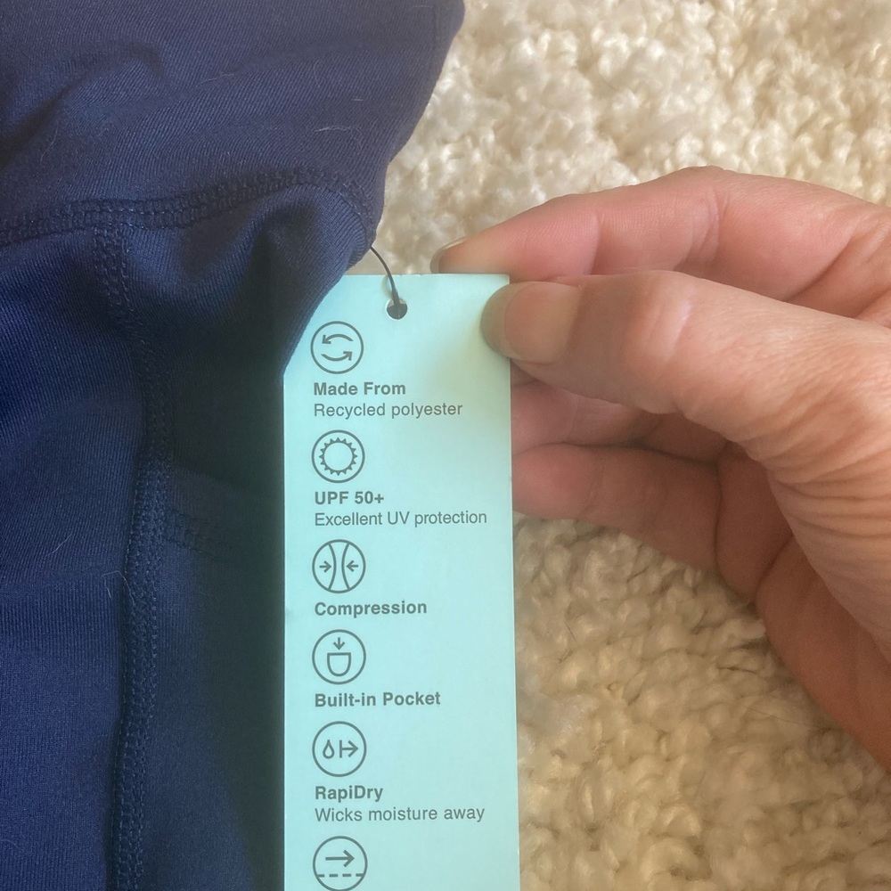 Ideology Size 2X Navy Crop Leggings NWT - Picture 5 of 5